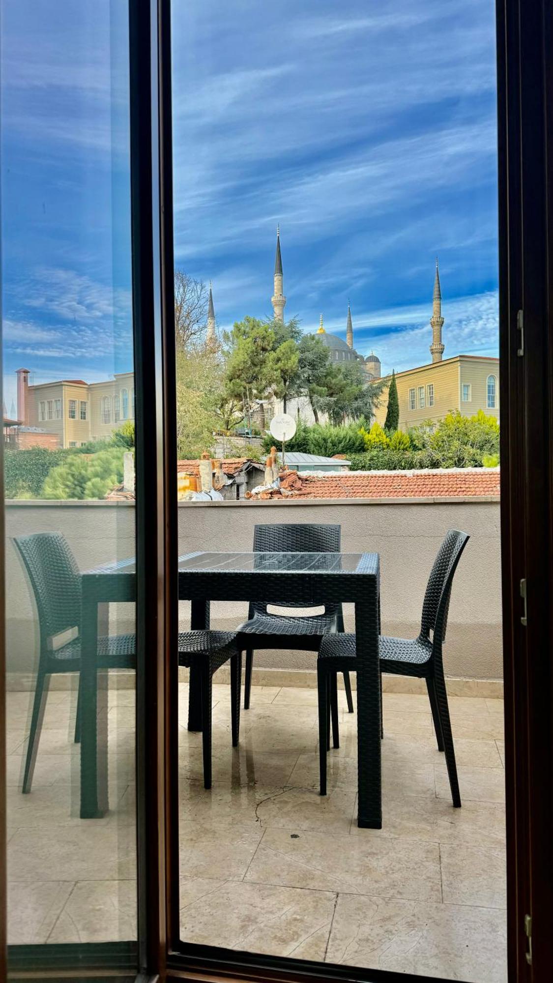 Отель Sur Sultanahmet 3*